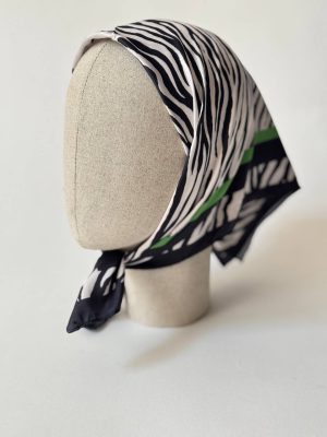 روسری مینی اسکارف نوادو طرح‌دار چندرنگ